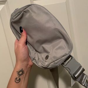 ❌ SOLD Lululemon Belt Bag Wordmark ❌